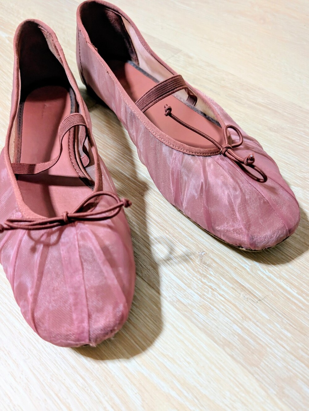Zara Pink Mesh Ballet Flats Bow Elastic Strap Shoes Size 8.5 Pleated Ballerina